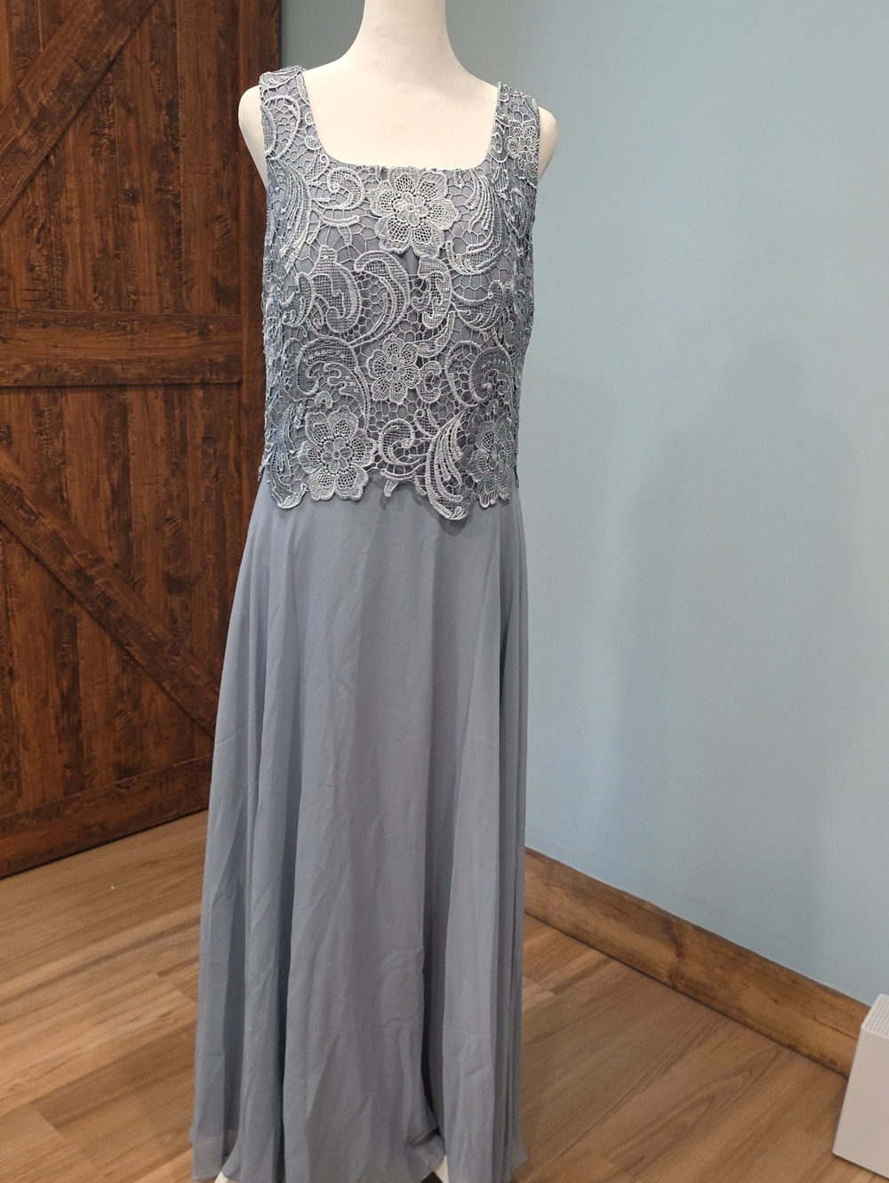 NWT Jj's House Formal Dress Blue 16